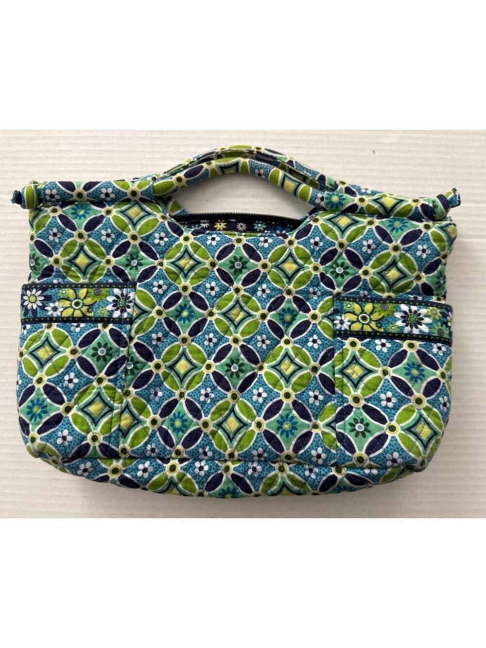 Vera Bradley Purse Retired DAISY DAISY LRG Handbag Green 12” X 8”